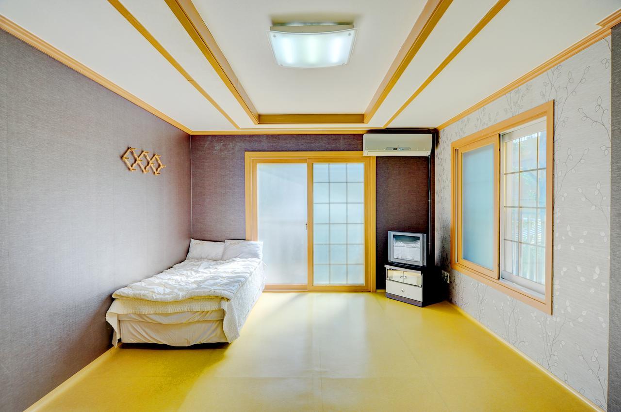 Sungbo Youth Hostel Mungyeong Eksteriør billede